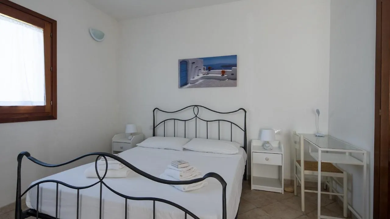 Welcomely - Il Bouquet Monte Petrosu 0*,  Italy