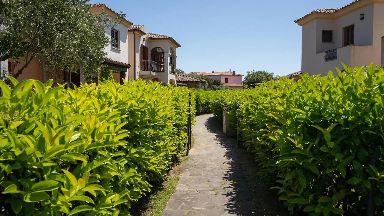 Welcomely - Il Bouquet Monte Petrosu 0*,  Italy